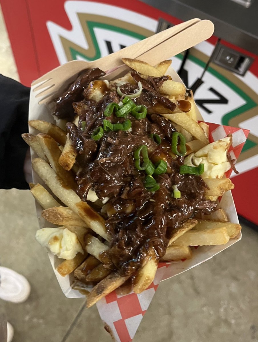 Short rib poutine at Vancouver Whitecaps FC (<a href="/WhitecapsFC/">Vancouver Whitecaps FC</a>) 

💵 $14 CAD (£8.40)