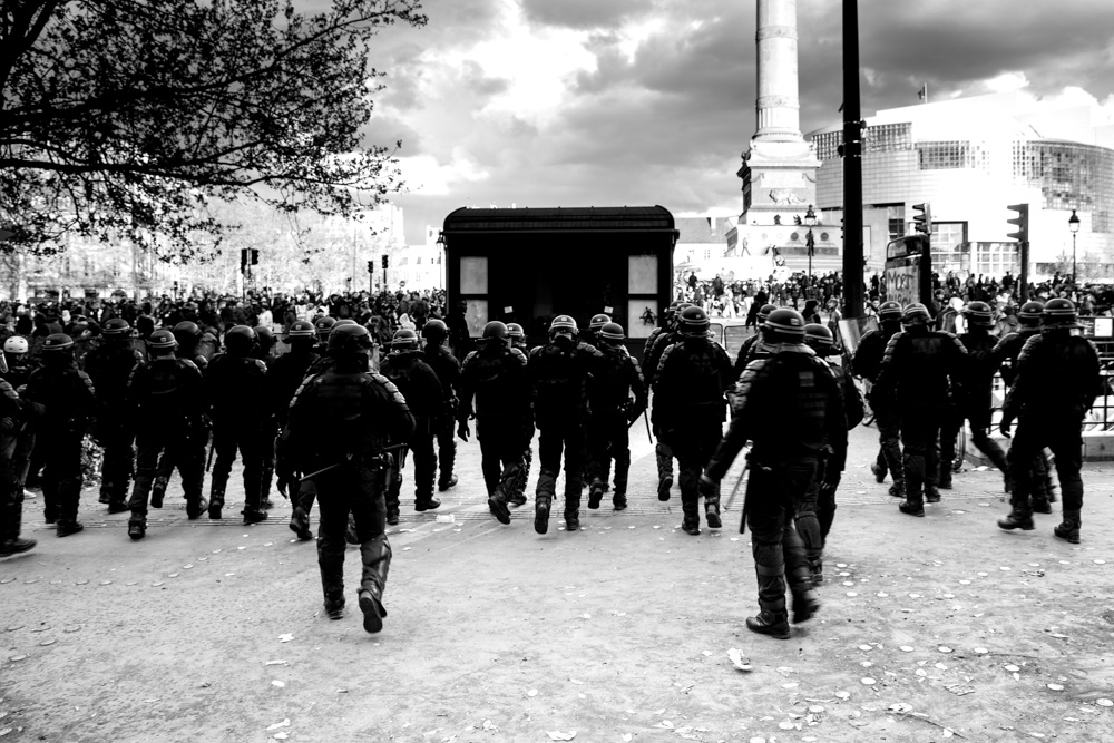 HoffPhotographe's tweet photo. Manifestation contre la reforme des retraites du 13-04-2023  #sebastienhoffphotographie #manifestationparis #reformedesretraites https://t.co/DreUiDhopK