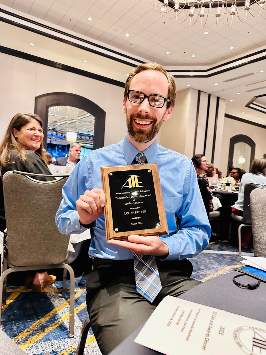 IAM_Cunningham's tweet photo. #fbf to things I forgot to post from #ate2023 In addition, congratulations to @ruttenlj on winning the distinguished dissertation award in TE. https://t.co/kVCM8nGsg4