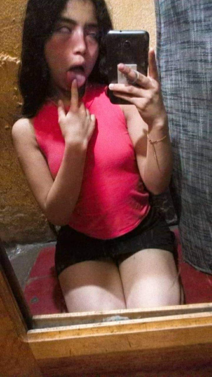 TinyPeach15's tweet photo. Que flojera levantarme temprano 😴

Lo bueno es que vendrá familia a una fiesta en casa y vendrán mis primos. Creen que se note sino me pongo ropa interior?

#putita #putipobre #CulosReales 
#nsfwtwt #pokemon https://t.co/GQQpuklScW