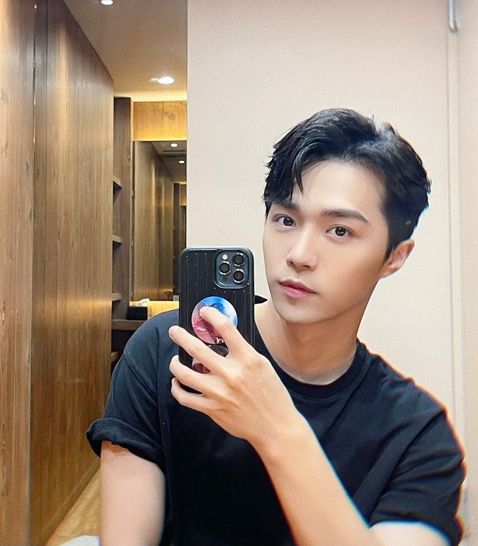 youka_0818's tweet photo. 우래긔 자랑한번더
이뿐건 노나봐야쥬
#石承泫
#林上豪
#正負之間
#Plus_Minus
#maxuan https://t.co/Gw86NS74ng