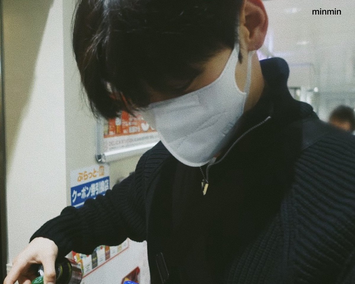 mhleegopi's tweet photo. 🛒
#황민현 #민현 #minhyun https://t.co/T0WBLE8hdl