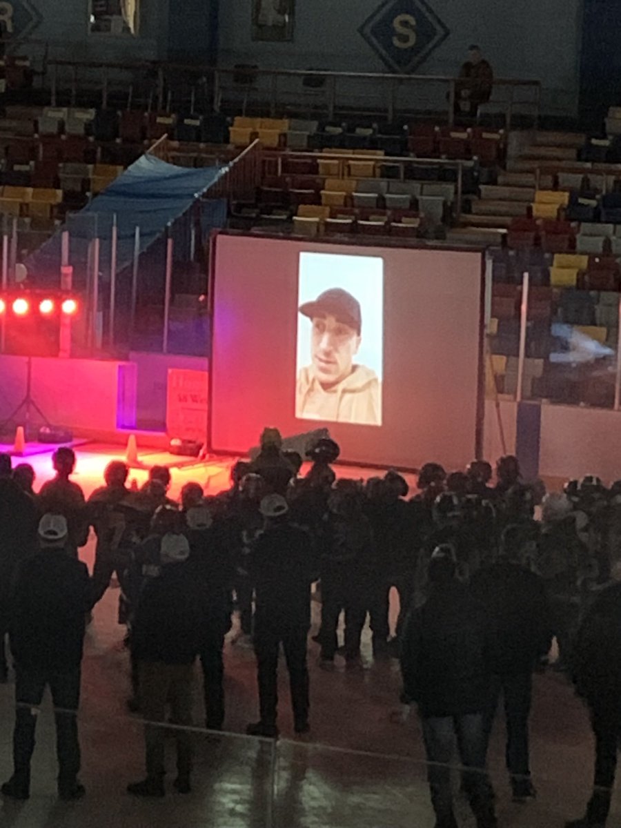 Big thanks to <a href="/CBRoyals/">Corner Brook Royals</a> and @HkyNL for a great opening ceremonies for Provincials. 

Even ol’ Marchy showed up! @bmarch63 <a href="/NHLBruins/">Boston Bruins</a>