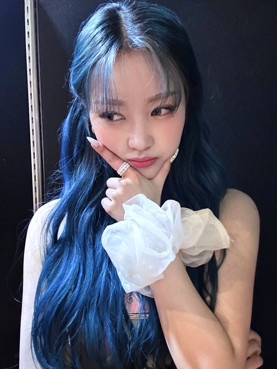 NOV072018's tweet photo. 230313 | PM KST 🐰💌 https://t.co/ma8QnxY1RN