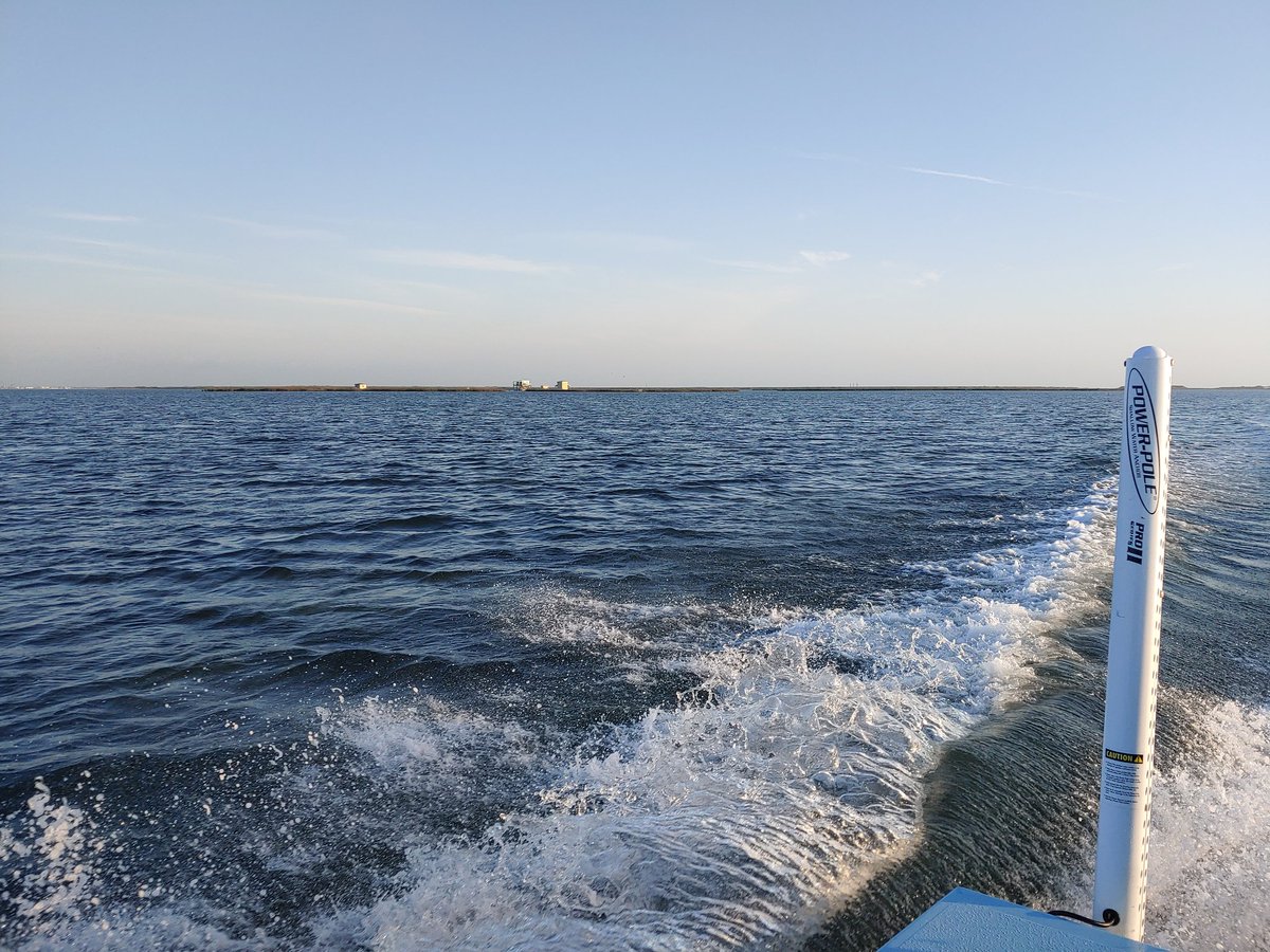 jawkneeh's tweet photo. Can't beat getting out on the water on a Friday morning https://t.co/RtkAZNNNar