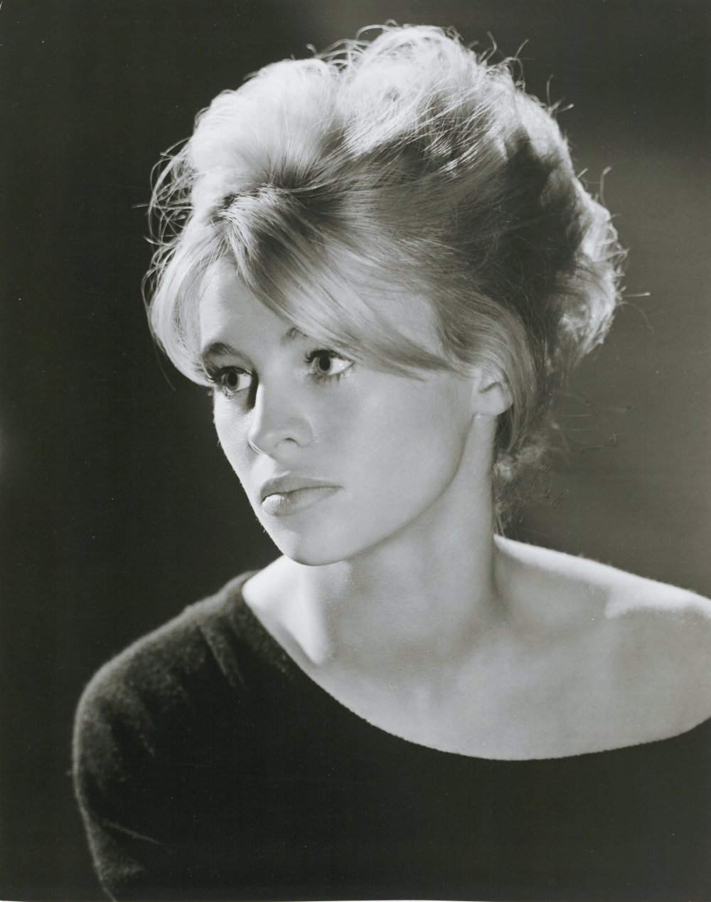 Happy birthday, Julie Christie. Born on this day in 1940. 