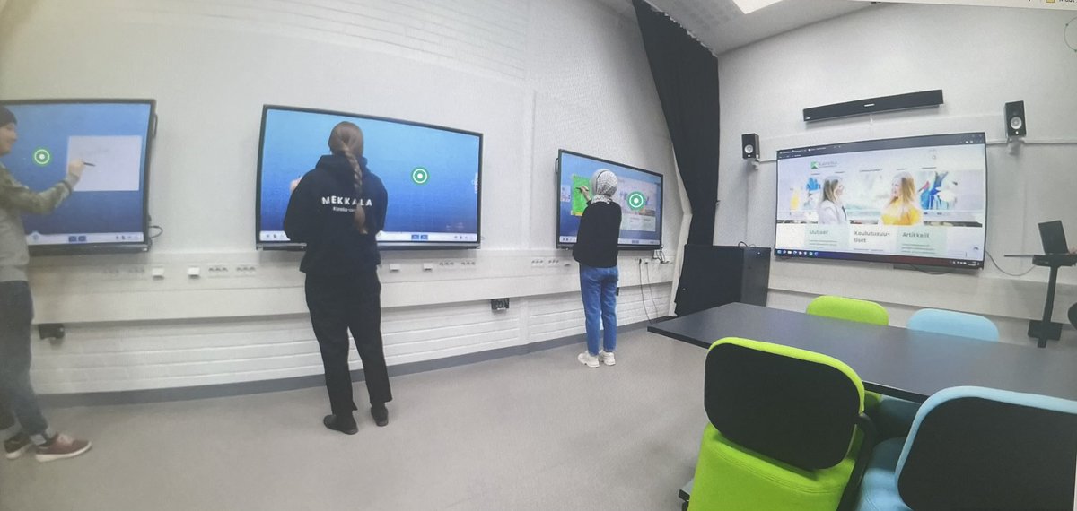 MLRuotsalainen's tweet image. In the morning&apos;s Thinkhub Education training workshop, we had the opportunity to create an interactive experience with the innovations of online learning.  I&apos;m excited for a sunny weekend. #KareliaUAS #CanvasStudio