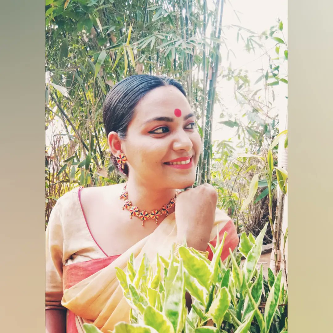DurgashriB's tweet photo. সকলোলৈ ৰঙালী বিহুৰ বহুত বহুত শুভেচ্ছা জনালো ❤️❤️

#rongalibihu #bohagbihu #mugarxaaj #sadarmekhela #oxomiya #bihu #bihu2023 #celebration #assam #Assamese https://t.co/1xVfYXWqNN
