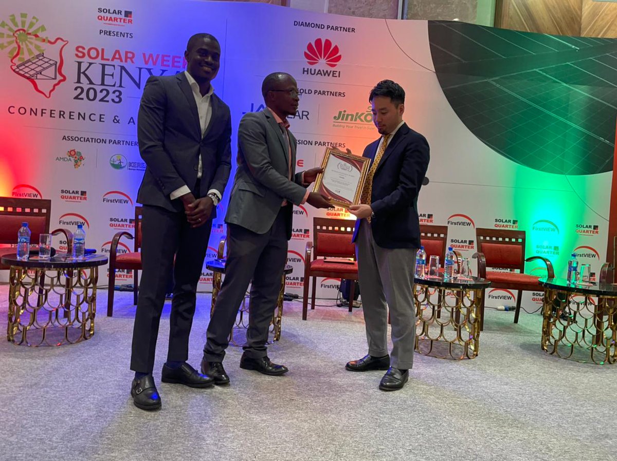 Ofgenkenya's tweet image. Congratulations to the entire Team OFGEN.
#SolarWeekKenya we won;
1. Solar Company of The Year: Developer
2. Solar Company of The Year: EPC (Solar + Storage Projects)

#SolarQuarter #SolarWeekKenya#OFGEN#Cfaokenya #renewables  #power #energy #opportunity #solarpv #cleanenergy