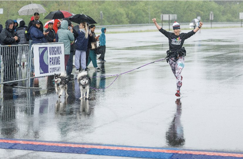 Friday feeling, ALMOST as good as that finish line feeling? Register for Run The Greenway on May 6
#parkwayclassic #foreveryrun #armytenmiler #army10miler #rundc #runva #CUCB2023 #blackgirlsrun #blackgirlsrundc #beerrunners #loveLoudoun #charlottesvillemarathon #runmd #RnRDC