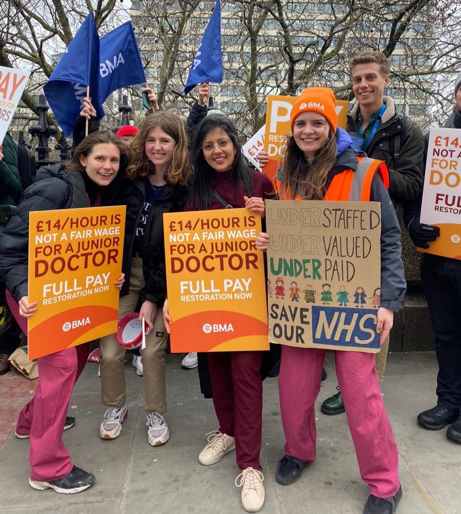 NHSMillion's tweet photo. There are currently more than 10,000 doctor vacancies in the NHS

A further 10,000 doctors are expected to leave the NHS this year

It is clear that current pay and working conditions are unsustainable

How many vacancies are this Government willing to allow? https://t.co/BcWsAlfkpR