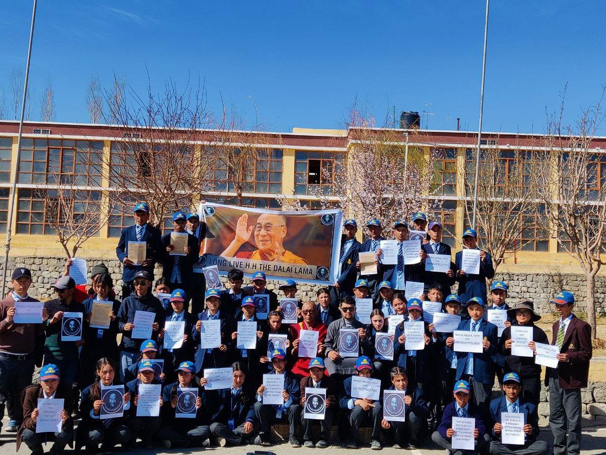 chok_z4053's tweet photo. We the student and staff of Jamyang school stand in solidarity with His Holiness the Dalai Lama against recent baseless allegation. May your Holiness live long! https://t.co/DLsf1o2rBS
