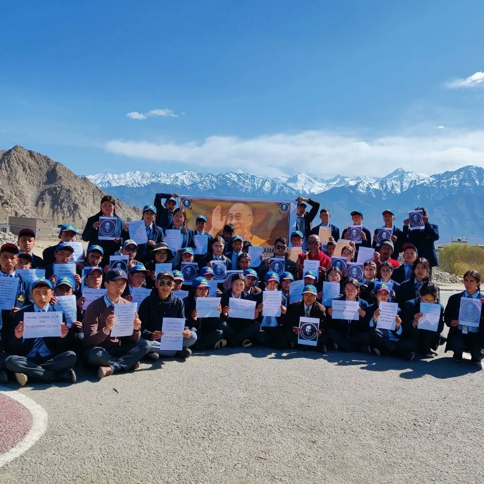 chok_z4053's tweet photo. We the student and staff of Jamyang school stand in solidarity with His Holiness the Dalai Lama against recent baseless allegation. May your Holiness live long! https://t.co/DLsf1o2rBS