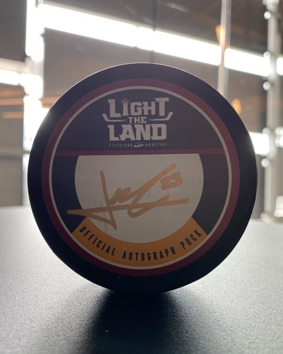 monstershockey's tweet image. 🗣 WE'VE GOT A GIVEAWAY!!

𝗙𝗮𝗻 𝗦𝗮𝗹𝘂𝘁𝗲 is coming up on Sunday, April 16, and we want to give back to our fans 🤭 RT this for a chance to win a Jake Christiansen signed puck! 

Lucky winner will be announced at 5 p.m. TODAY! Good luck 🍀
