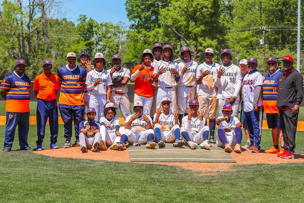 JDS_Baseball's tweet photo. Ky'Heem Hogan 6'2" LHP throws a no hitter in a 12-0 victory in the West Side Story Championship @HeemHogan @PrepBaseballNC @RustBaseball @thecharpost @langstonwertzjr @JCCougars @PBR_Uncommitted @MLBRBI @KnotholeNC @FieldLevel #TalentedTeam https://t.co/NstMfbnJbn