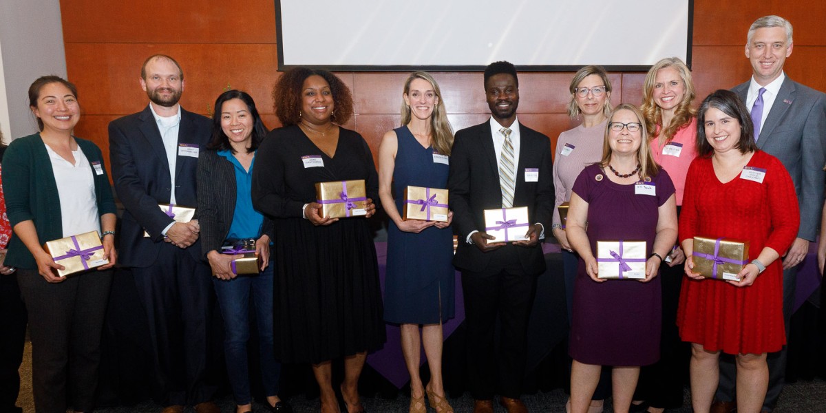 THCAS_Research's tweet photo. 🎉 Congratulations to all the @EastCarolina faculty, including many from #HarriotCollege's @ECU_Biology, Chemistry, @ECUEnglish, and @lang_ecu, who received 2023 University Teaching Awards❗#MakingAMajorDifference
Read more ➡️ https://t.co/G5jwlf2lC8 https://t.co/3dGMWRDM0g