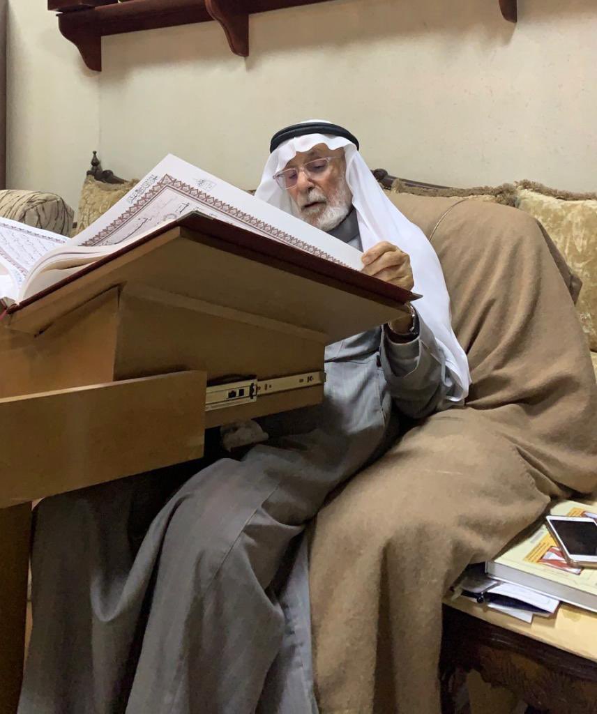 tehfeeth1405's tweet photo. يتقدم رئيس وأعضاء مجلس إدارة الجمعية وكافة منسوبيها بأحر التعازي وصادق المواساة لأسرة التركي في وفاة فقيد #عنيزة رجل البر والإحسان الشيخ/ منصور بن محمد بن إبراهيم التركي رحمه الله رحمة واسعة وجعل ما أصابه تكفيرًا ورفعةً في درجاته ، إنا لله وإنا إليه راجعون https://t.co/ZUgx7HnUPx