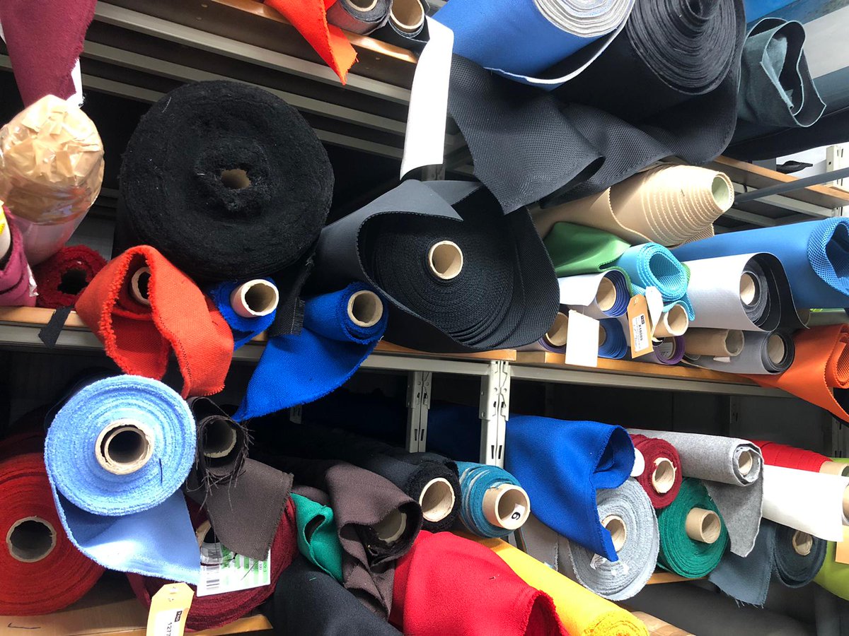 Het maximale halen uit de levensduur van kantoormeubilair, dat is de basis van onze duurzame visie. Al onze werkzaamheden zorgen voor waarde behoud of toevoeging. 

Lees hoe wij bureaustoelen weer in perfecte staat brengen: 

bit.ly/Waardetoevoegi…