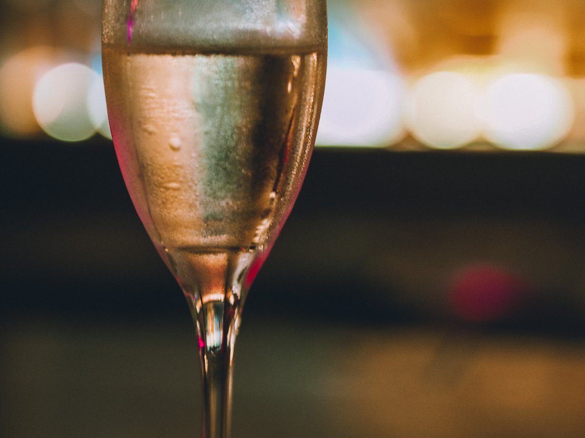 A Pommery cheers!
.
#pommery #champagne #spring
.
This content is not intended to be viewed by persons under the legal alcohol drinking age or in countries with restrictions on advertising on alcoholic beverages. Enjoy champagne Pommery.