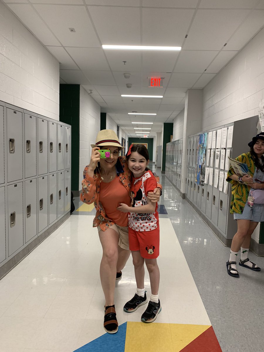 School spirit day: dress like a tourist!