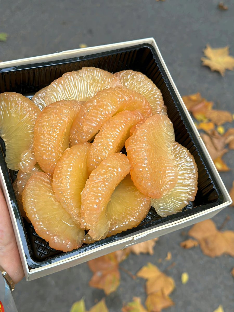 Spring is like autumn breeze, hope every day is good