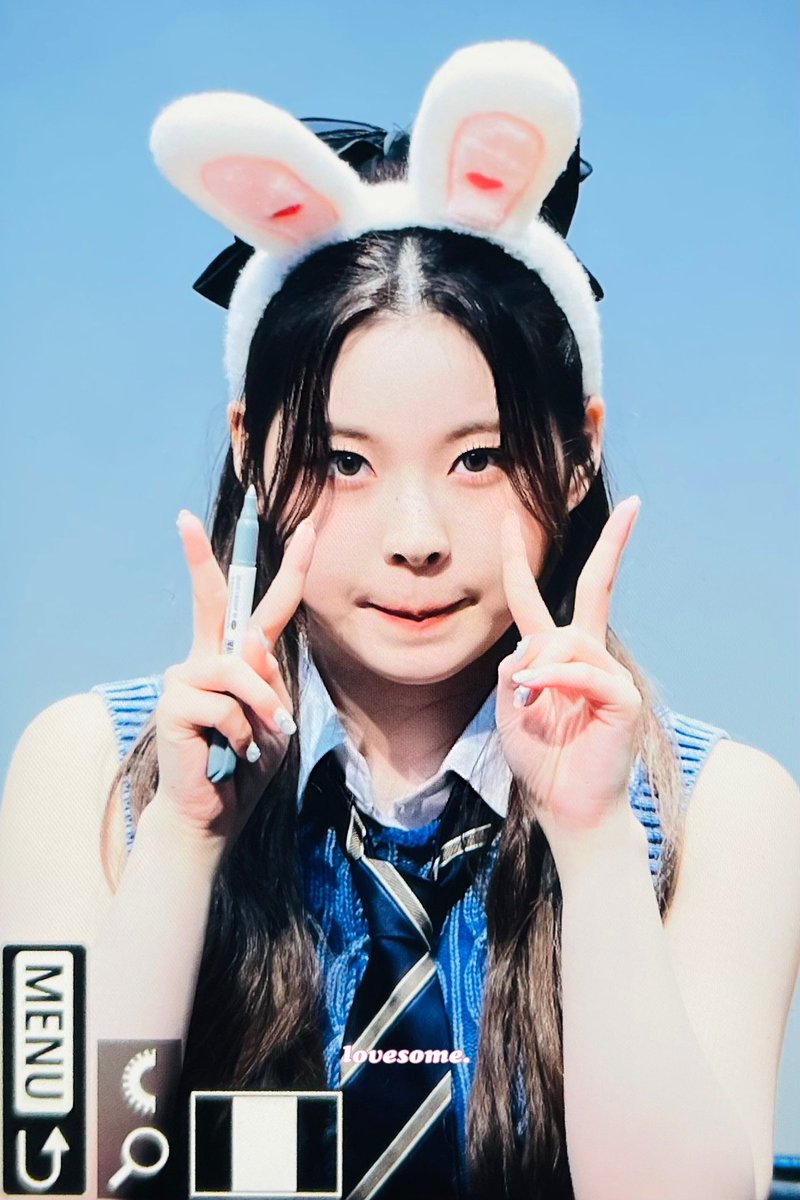 kyujin_kr's tweet photo. 230414 😽

#NMIXX #엔믹스 #KYUJIN #규진 https://t.co/1abz4PNZlF