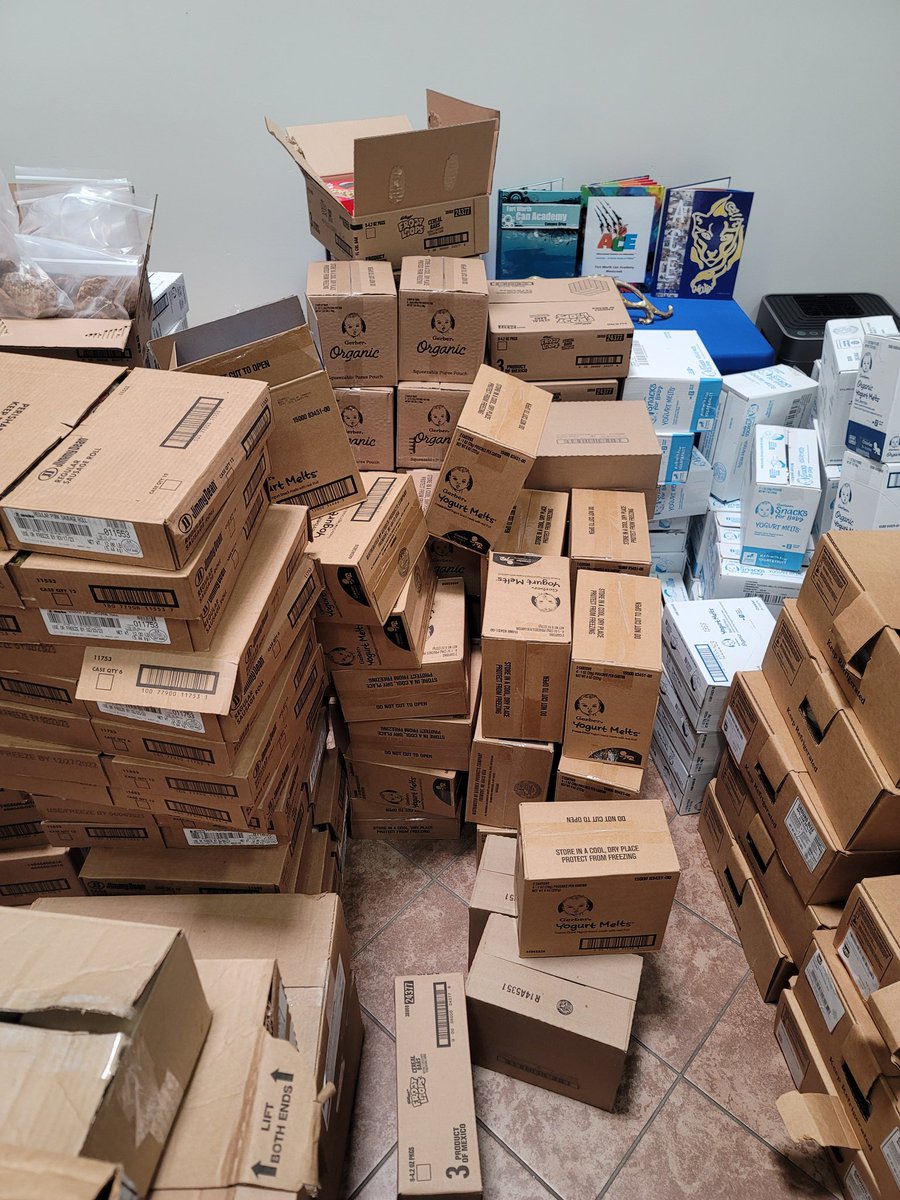 FwcaPrincipal's tweet photo. Thank you @TAFoodBank for helping our students and community. https://t.co/RgL258KKEs