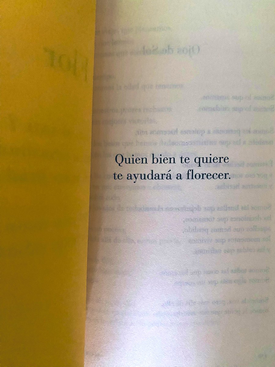 “Quien bien te quiere te ayudará a florecer.”
Autor: <a href="/miguelgane/">MIGUEL GANE</a> 
Libro: Ojos de sol
#cementeriodelibros