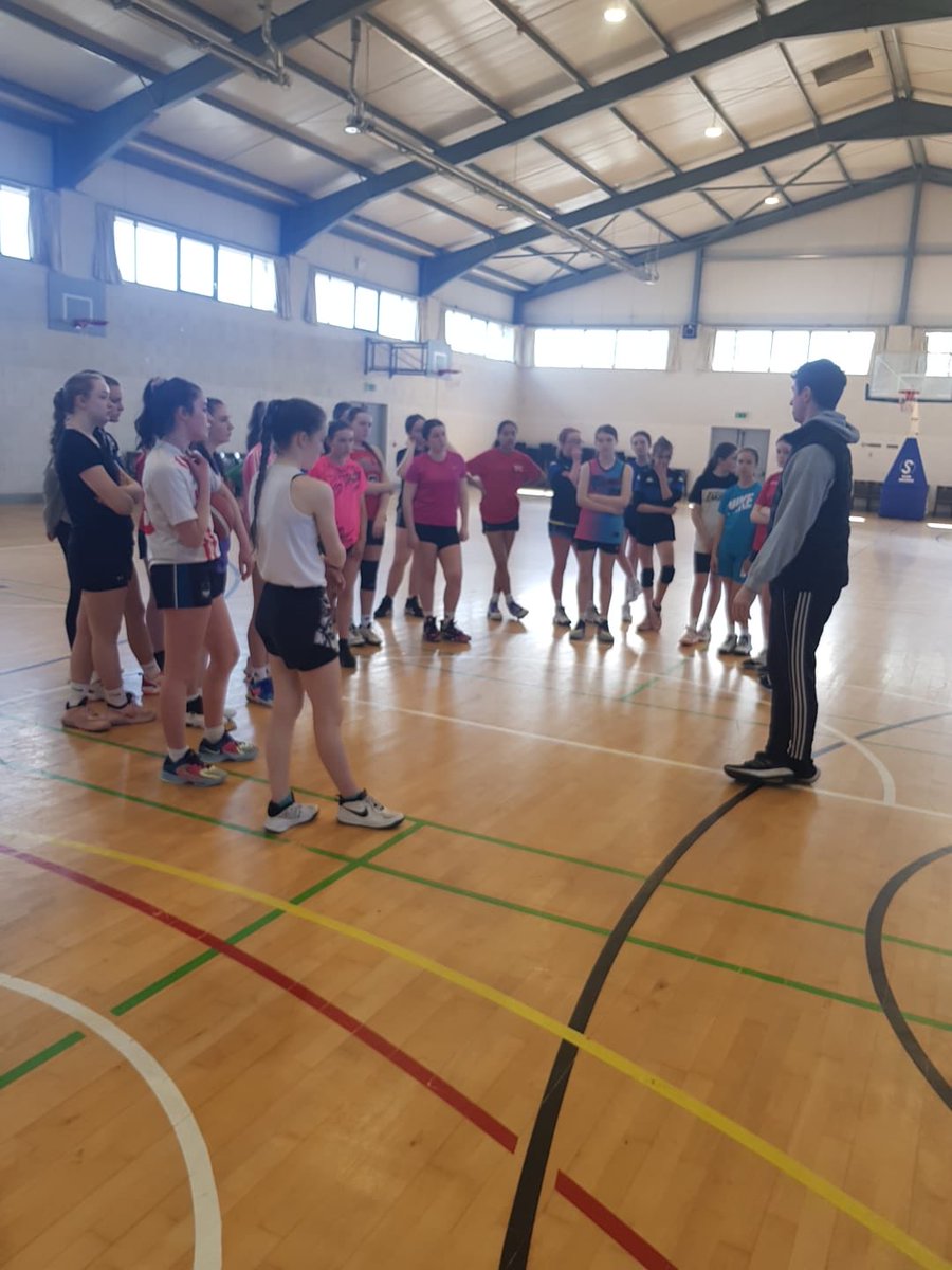 Mark Scannell (@markscannellc) on Twitter photo Thanks to everyone who helped out with our <a href="/GlanmireBBall/">Glanmire Basketball</a> Junior camp wed/Thur and thanks <a href="/adrian4sully/">adrian o sullivan</a> who did a brilliant job today with our senior campers. Thanks to everyone who helped out with our <a href="/GlanmireBBall/">Glanmire Basketball</a> Junior camp wed/Thur and thanks <a href="/adrian4sully/">adrian o sullivan</a> who did a brilliant job today with our senior campers.