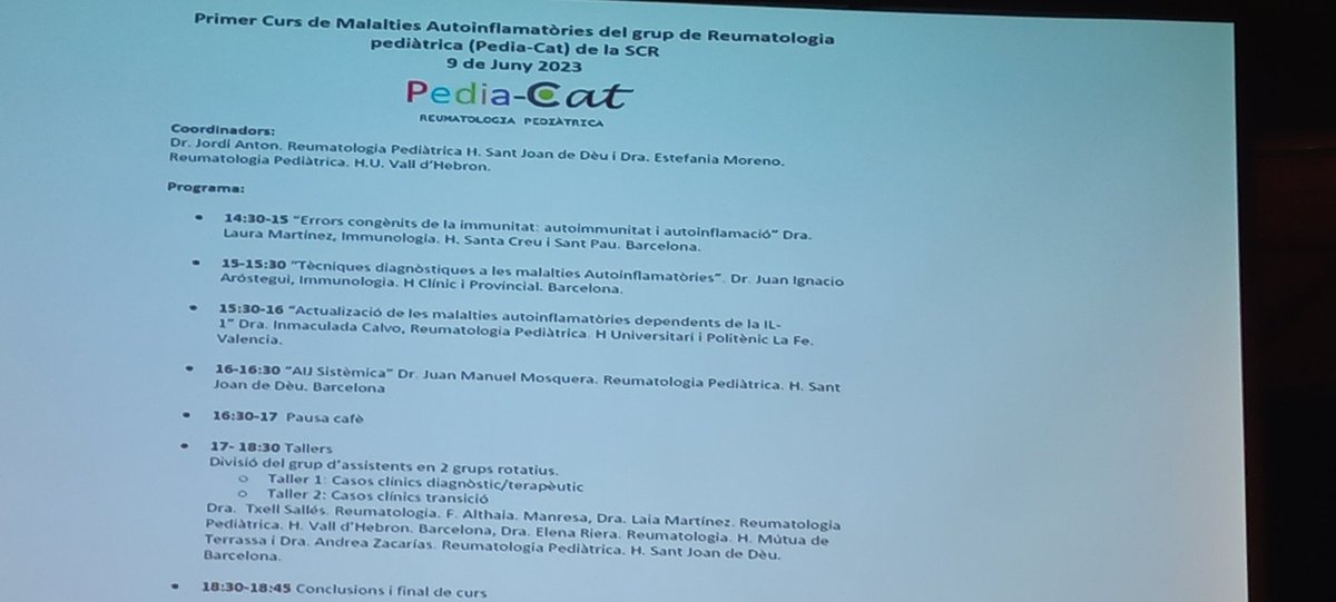 BMagallares's tweet photo. Y la presentación del #PediaCat!! ❤️ de la mano de nuestra presi, la Dra Moreno @Estefmor ... y del primer curso organizado en el seno de nuestro grupo https://t.co/p4znJbfqvj
