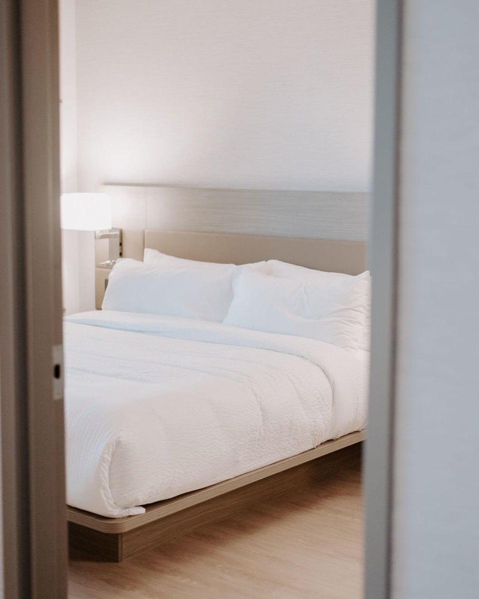 ACHotelSTL's tweet image. Weekend Plans: Rest, Relax, Repeat. ☁️ #StayAC