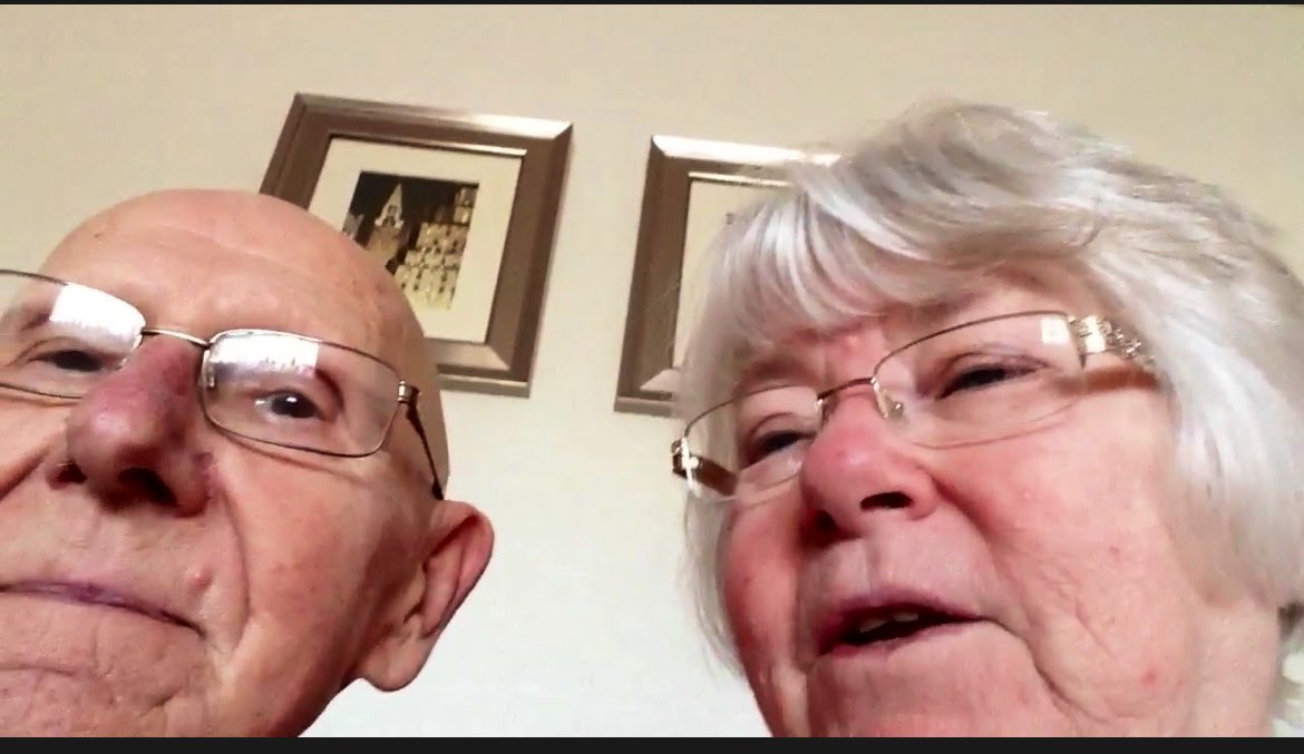 Richard64260121's tweet photo. Ronald and Arlene my parents are going through some pregnancy issues Arlene is having trouble getting pregnant any ideas and Ronald has been like an oak tree nice and hard so Ronald isn’t the issue https://t.co/g8PODvHwCZ