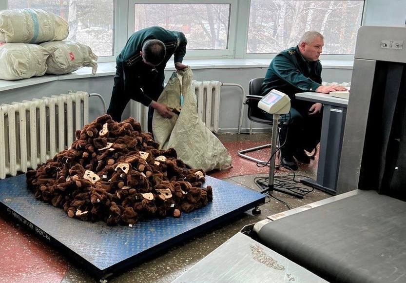 Russia No Context tweet media