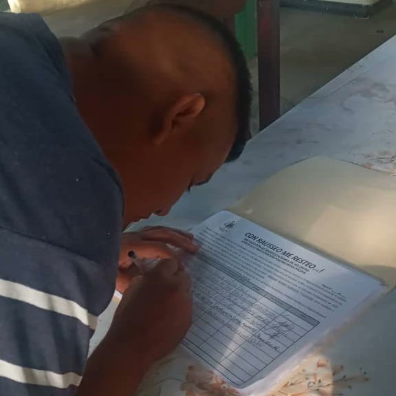 portconbenjamin's tweet photo. Nuestro querido Piritu Municipio Esteller también presente en esta jornada de recolección de firmas para nuestro querido candidato Benjamín Rausseo, cada vez son más las personas que se suman a esta bella causa
 Contacto en Piritu es el siguiente número telefónico +58 424-5873373 https://t.co/Zd98f5kAjk