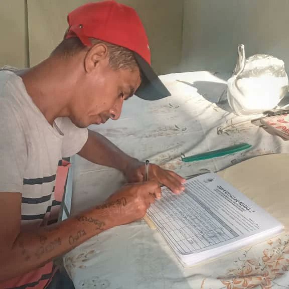 portconbenjamin's tweet photo. Nuestro querido Piritu Municipio Esteller también presente en esta jornada de recolección de firmas para nuestro querido candidato Benjamín Rausseo, cada vez son más las personas que se suman a esta bella causa
 Contacto en Piritu es el siguiente número telefónico +58 424-5873373 https://t.co/Zd98f5kAjk
