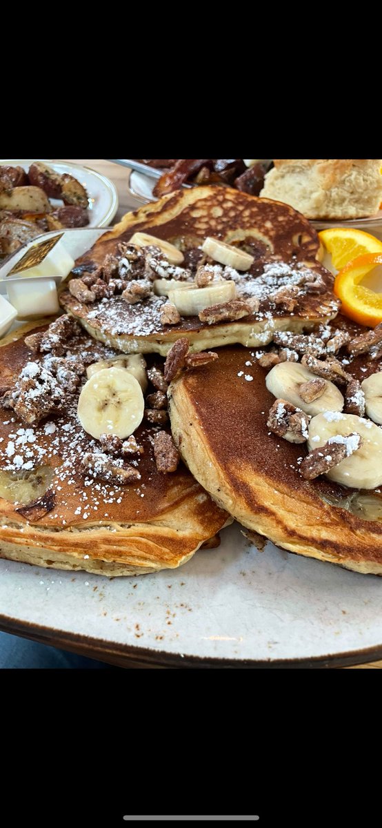 thenextbeststop's tweet photo. 📍 Clear Sky Draught Haus                Located in Dunedin, Fl. They have a an extensive menu with everything from southern, asian, and barbecue. The pub pretzels and buffalo cauliflower dip are 🔥. #breakfast #dunedin #clearskydraughthaus #visitflorida #foodblogger https://t.co/6GbqhABjV3