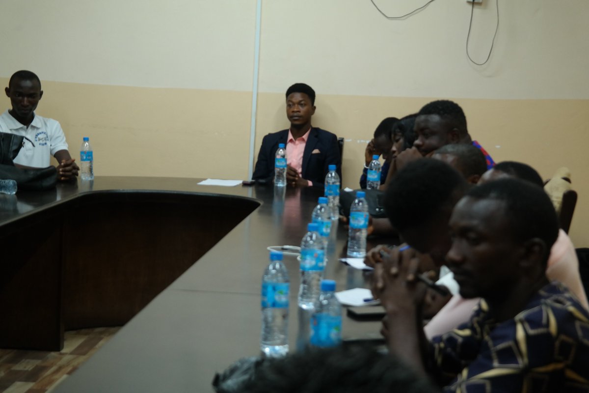 WestAfricaWome2's tweet photo. We held a meeting at @PPRC_SL with all #PoliticalParties #YoungGenerationalLeaders on the topic "PREVENTING ELECTION VIOLENCE THROUGH DIPLOMACY", negotiating ways on how to combat election violence using Diplomacy. The discussion was well formalized.
@UNSierraLeone
@ECsalone https://t.co/XQnkEXEeSs