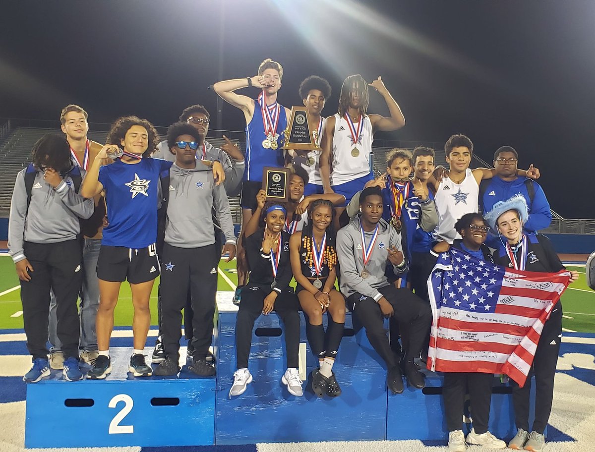Congratulations to our guys on the 2nd place team finish in district and dominating the 3200, 800, 1600, and 4x4!!