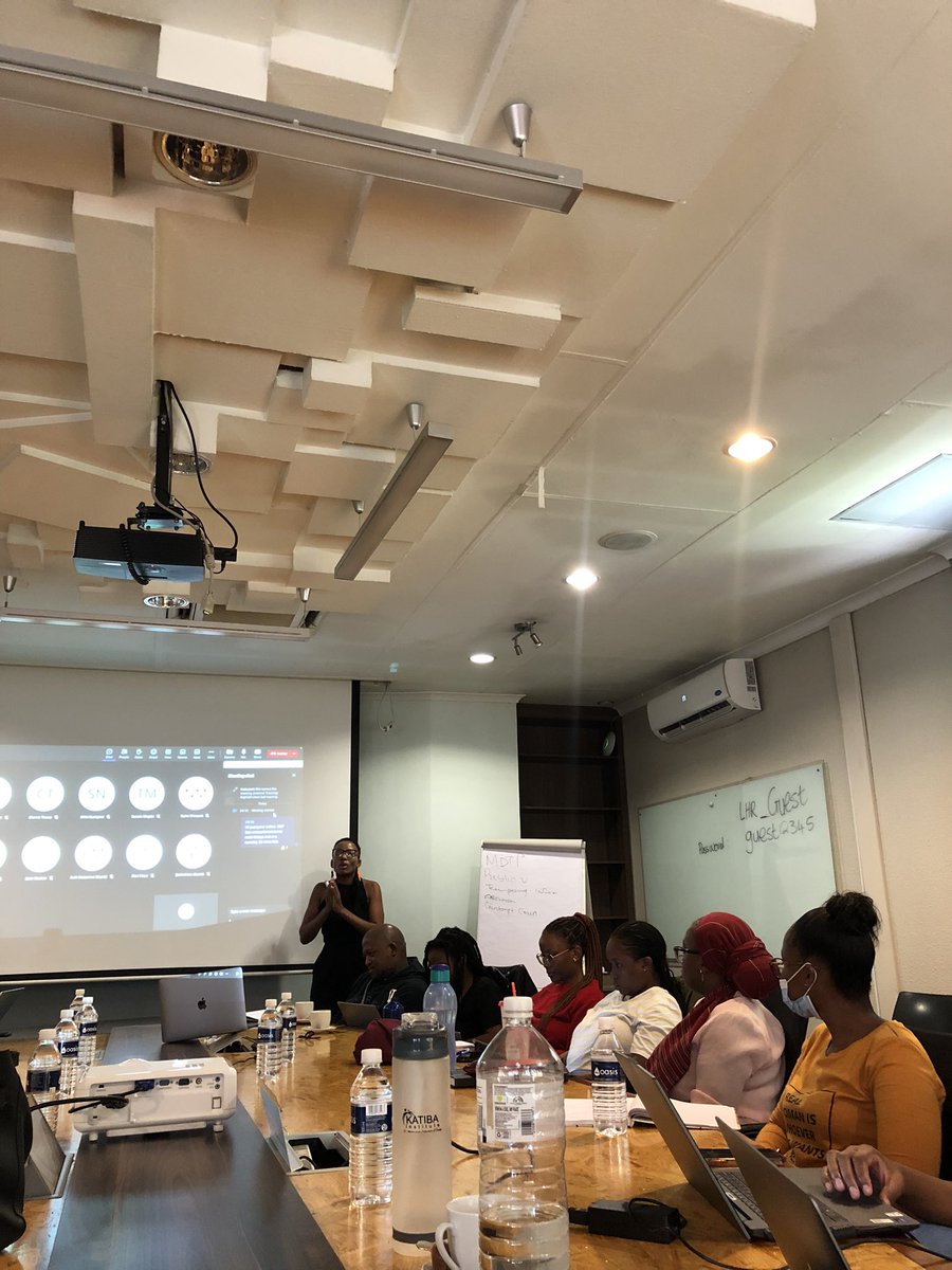 ProtestZa's tweet photo. (Workshop) the R2P team had a successful protest and legal workshop @LHR_SA with LHR looking forward to building a stronger coalition and advancing the Right to Protest in South Africa!!! #ProtestZa #Right2Protest #lawyersforhumanrights https://t.co/cBnO7Hfyqa