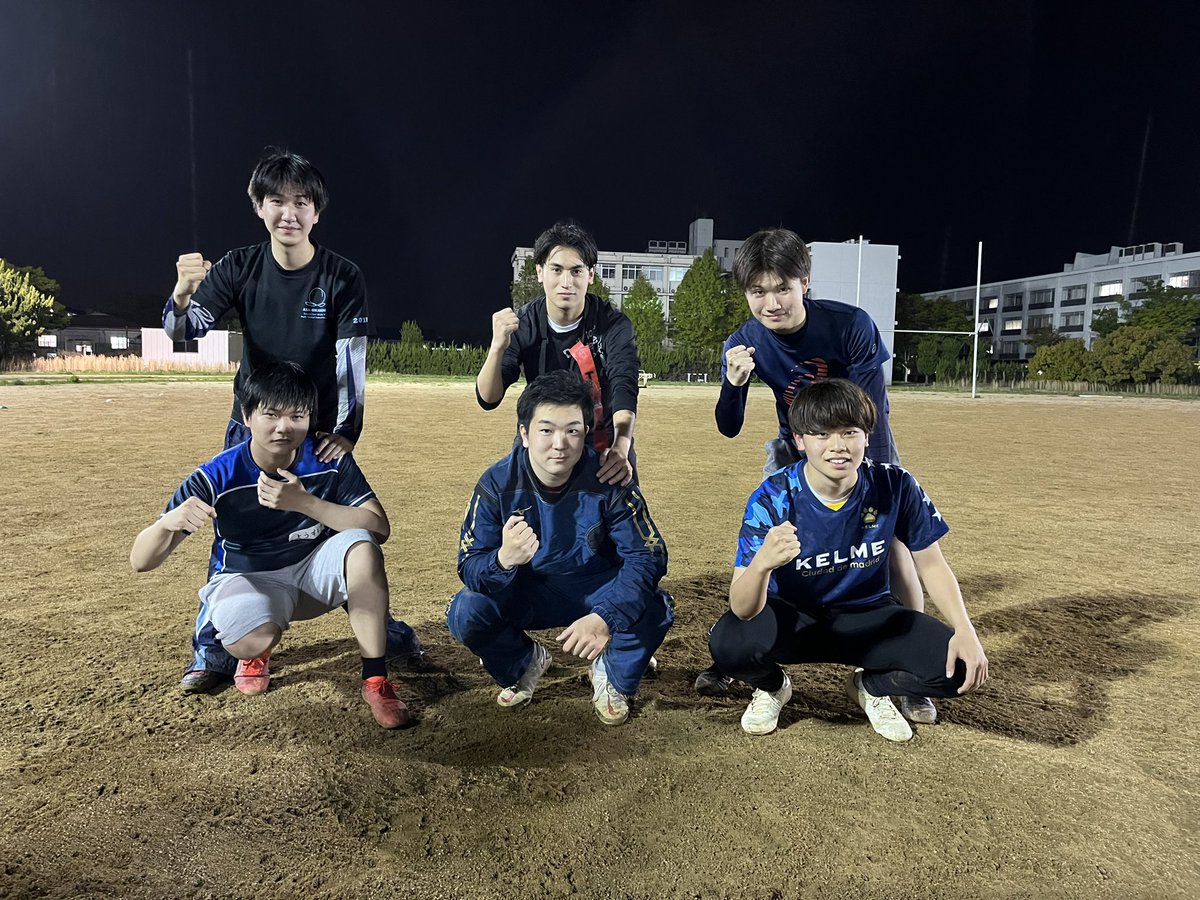 okadairugbyclub's tweet photo. 今日はタグラグビー大会を行いました！
後半は雨も降りましたが、雨に負けずに元気に活動していました✊🏻
そして、1人入部を決めてくれました！
来てくれた皆さんありがとうございました🙌🏻
明日は9:00から陸上競技場で公開練習、14:00からフェアレーンでボーリング大会を行います🎳
ぜひ来てください😌 https://t.co/vCoAnRxLQu