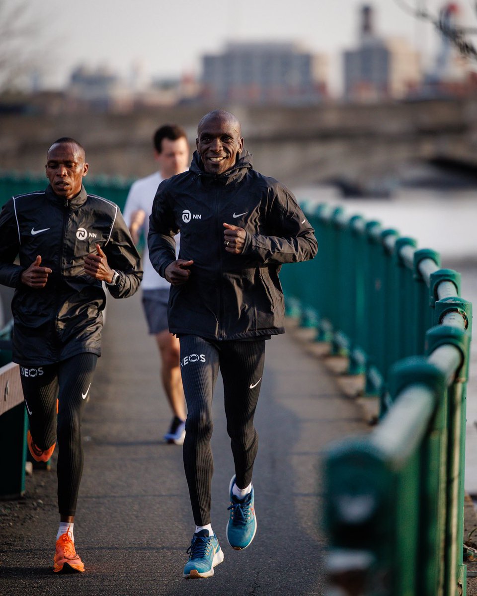 dsmfrunningteam's tweet photo. Oh yes. ❤️
#BostonMarathon #NNRunningTeam https://t.co/JUBCl5512g
