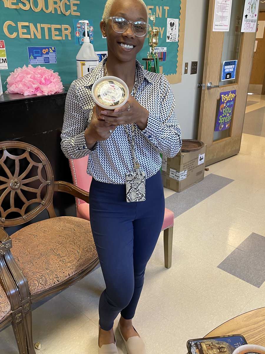 aps_cskywla's tweet photo. Delicioso 😋🍽️
CSKYWLA thanks @thezadieproject for providing us with soup!
#PartnershipsMatters | #StrongerTogether | #togetherCSK 💖🤎 https://t.co/3qCXt4VRuq