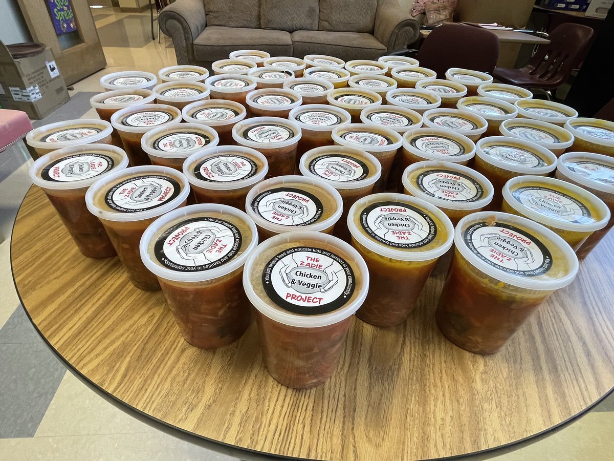 aps_cskywla's tweet photo. Delicioso 😋🍽️
CSKYWLA thanks @thezadieproject for providing us with soup!
#PartnershipsMatters | #StrongerTogether | #togetherCSK 💖🤎 https://t.co/3qCXt4VRuq
