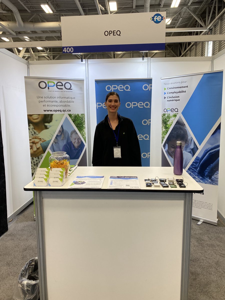 OPEQuebec's tweet photo. OPEQ en direct de la foire de l'emploi à 📍Québec ! 

Kiosque N°400

⏩ Voici quelques-uns de nos emplois en vedette :

- Commis d'entrepôt (à Montréal et à Quebec) 
- Technicien/ne informatique (au Québec) 
- Superviseur/e (à Bellechasse)

✨ N'hésitez pas à venir nous voir ! 💙 https://t.co/GNth1Ta1uo