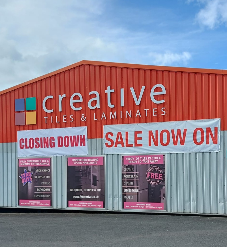 CreativeTiles's tweet photo. Closing Down Sale now on at Creative Tiles &amp; Laminates showroom, West Bromwich Rd, Tame Bridge, Walsall WS5 4AL

Grab a bargain whilst stocks last. Click &amp; Collect available. Open Mon-Fri 8am to 5pm &amp; Sat 10am-4pm

#tilesale #tilesales #tilesaleonnow #closingdownsale #cheaptiles https://t.co/w9421z0t7u