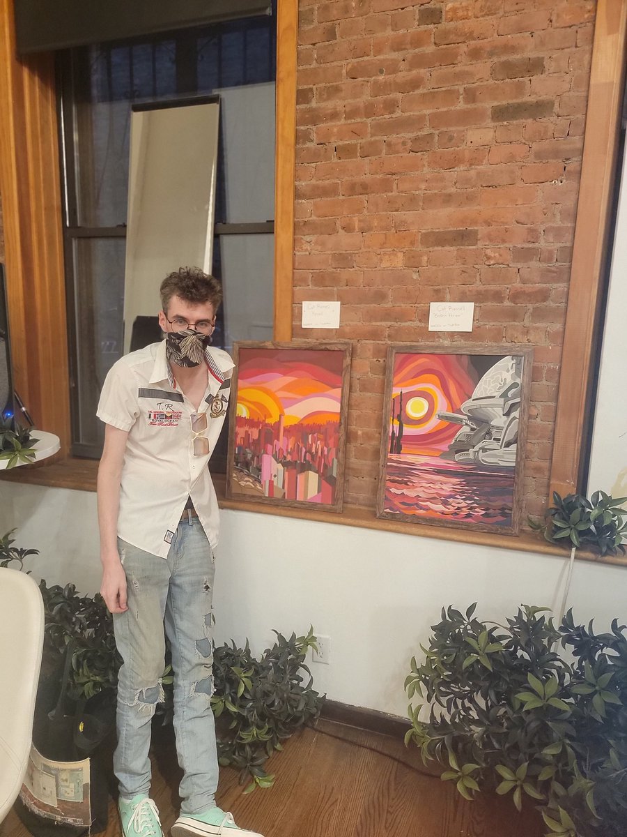 Cat_Russell_'s tweet photo. Would love if one of these pieces sold before my flight back on the 17th, so I can package it nice and have one less picture to fly home with (can ship or hand deliver)

Available on SR, so gonna need to kick off the auction by the 16th if ur trying to help my luggage out https://t.co/7fFYeK9YE4