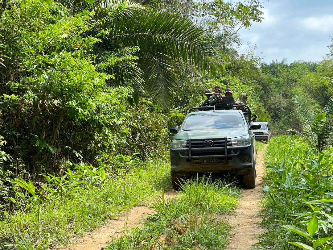 dhernandezlarez's tweet photo. No se permitirán estructuras de delincuencia organizada en territorio nacional. Venezuela es territorio de paz. 

#EscudoBolivariano2023 https://t.co/Qd2cXq2Vbi