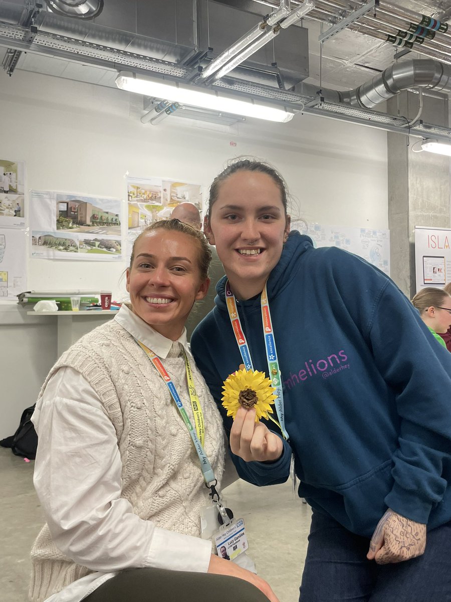 Camhelions @ alder hey 💛💚 tweet media