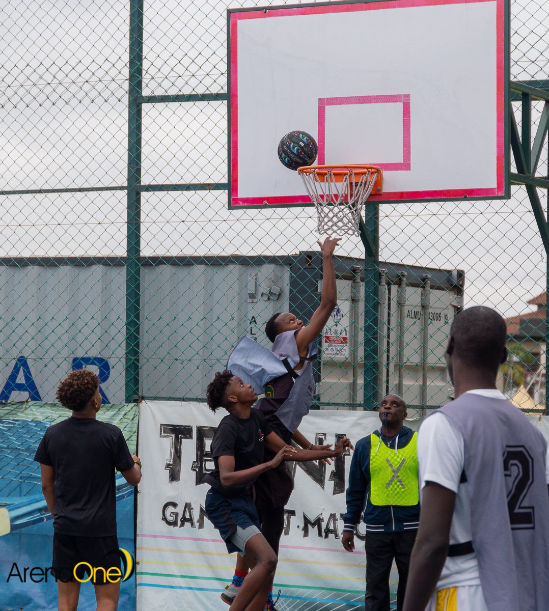 Major #tbt:  The future of sports is in good hands with these young athletes 💪👦 They may be small in age, but they are big in heart and determination 🏅  #arenaone #myA1moment #basketball #TheFutureIsNow #gohardorgohome