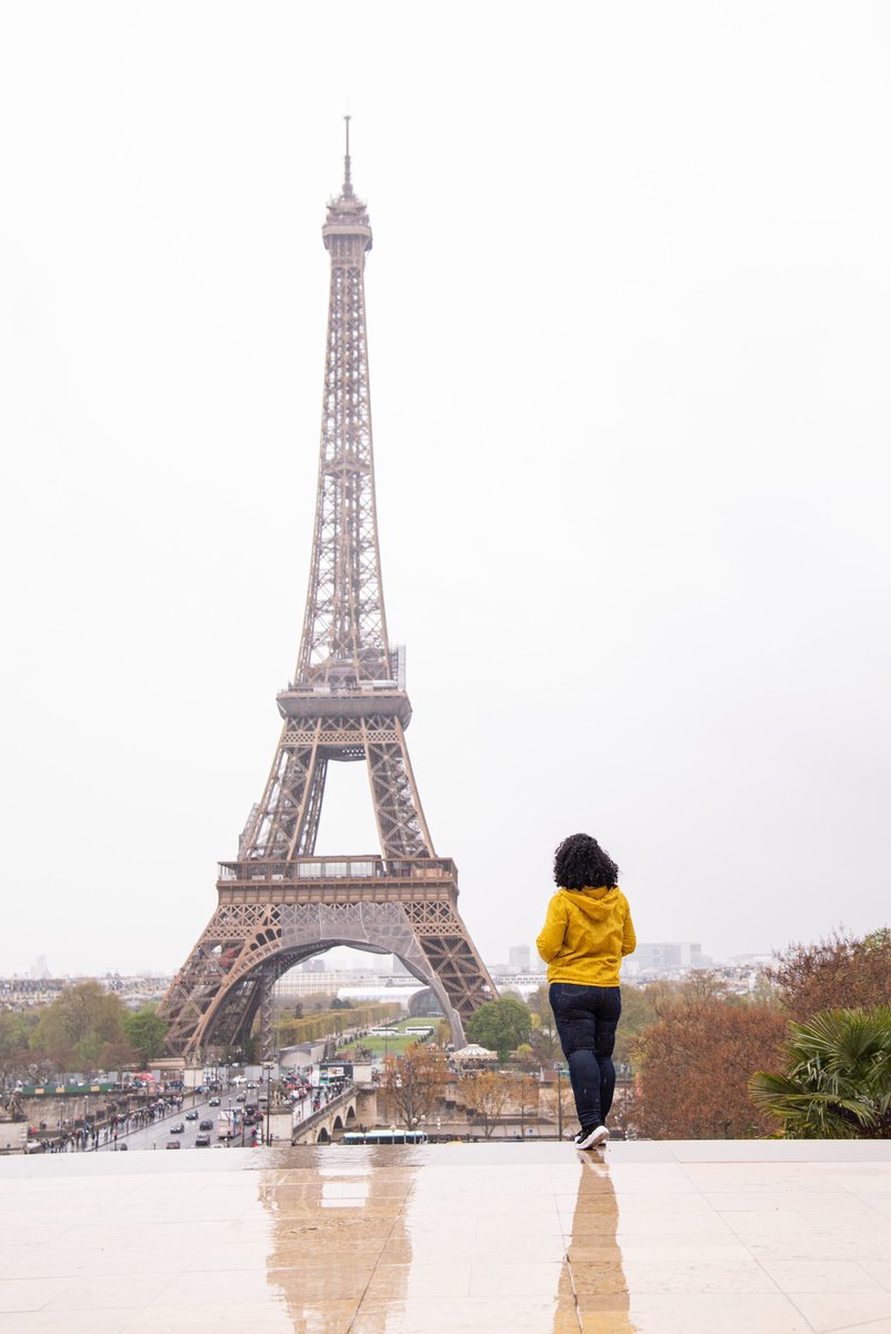 NaoInviabilize's tweet image. O @_pma fez umas fotos da minha prima Janaína em Paris 🥹❤️